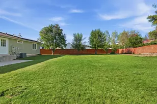 330 N 250 W, Smithfield, UT 84335 - Photo 8