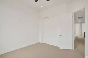 990 N Manen St, Washington, UT 84780 - Photo 34