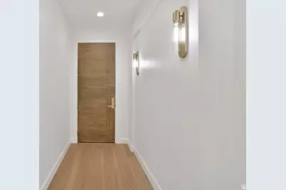 990 N Manen St, Washington, UT 84780 - Photo 2