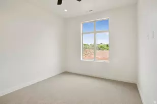 990 N Manen St, Washington, UT 84780 - Photo 16