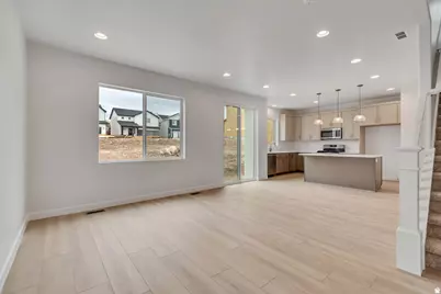 6739 S Quarter Creek Dr #250, West Jordan, UT 84081 - Photo 4