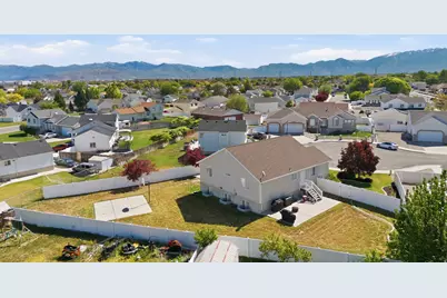 3076 S Alderstone Bay, West Valley, UT 84128 - Photo 46