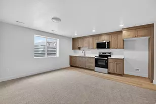 2810 W Guernsey Ln, Plain City, UT 84404 - Photo 24