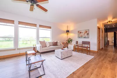 275 S 8600 E, Huntsville, UT 84317 - Photo 16