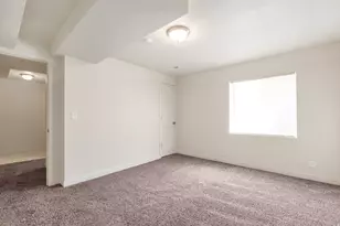 161 E 8000 S, Sandy, UT 84070 - Photo 28