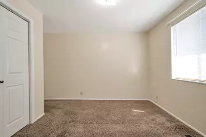 161 E 8000 S, Sandy, UT 84070 - Photo 12