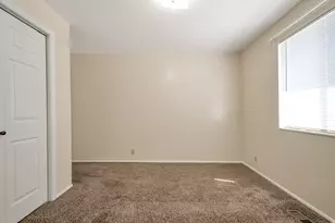 161 E 8000 S, Sandy, UT 84070 - Photo 12