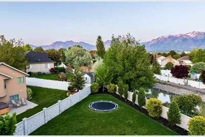 2088 W Legend Creek Ct S, South Jordan, UT 84095 - Photo 138