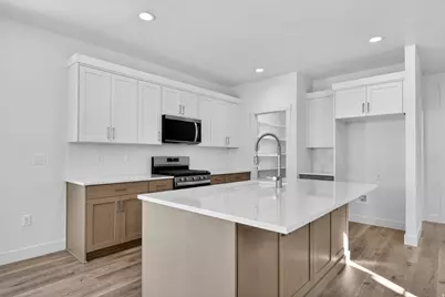 2790 W 2710 N #118, Plain City, UT 84404 - Photo 8