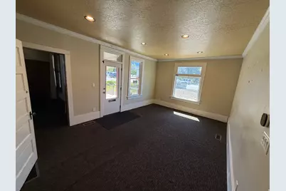 405 N Harrisville Rd, Harrisville, UT 84404 - Photo 2