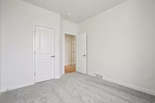6710 S Shawow Peak Rd W, West Jordan, UT 84081 - Photo 28