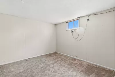9771 S Amber Ln, Sandy, UT 84094 - Photo 16