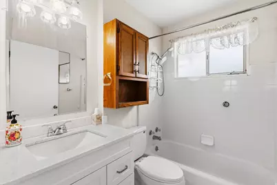 9771 S Amber Ln, Sandy, UT 84094 - Photo 12
