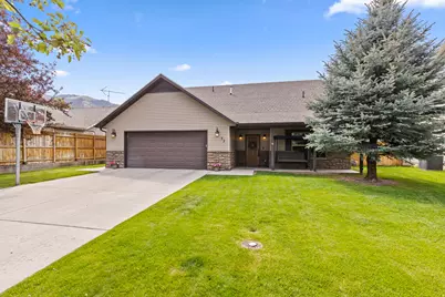 32 W Spring Creek Pkwy, Providence, UT 84332 - Photo 4