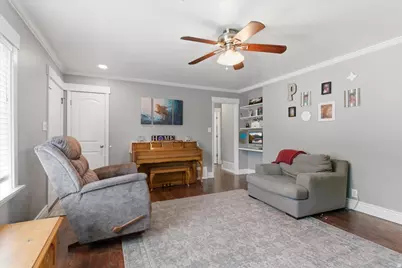 170 N 200 W, Springville, UT 84663 - Photo 2