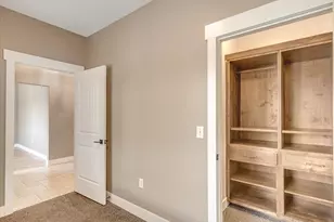 1627 E Lakeview Ln, Eagle Mountain, UT 84005 - Photo 32