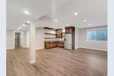 1627 E Lakeview Ln, Eagle Mountain, UT 84005 - Photo 42