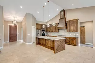 1627 E Lakeview Ln, Eagle Mountain, UT 84005 - Photo 12
