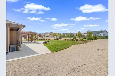 1627 E Lakeview Ln, Eagle Mountain, UT 84005 - Photo 78