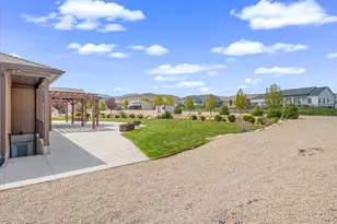 1627 E Lakeview Ln, Eagle Mountain, UT 84005 - Photo 78