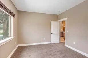 1627 E Lakeview Ln, Eagle Mountain, UT 84005 - Photo 34