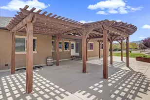 1627 E Lakeview Ln, Eagle Mountain, UT 84005 - Photo 66