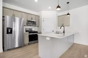 1631 W Century Ln, Mapleton, UT 84664 - Photo 8