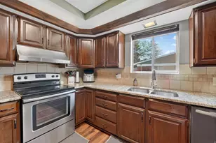 930 S Taylor E, Ogden, UT 84404 - Photo 6