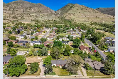 574 N 400 E, Centerville, UT 84014 - Photo 46