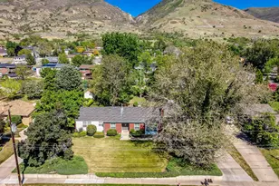 574 N 400 E, Centerville, UT 84014 - Photo 38