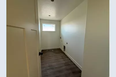 3318 S 1000 W, Nibley, UT 84321 - Photo 10