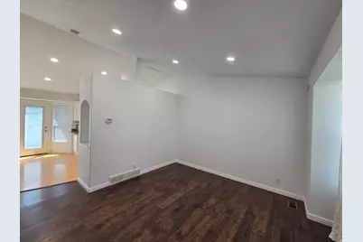 1536 N 150 W, Bountiful, UT 84010 - Photo 10