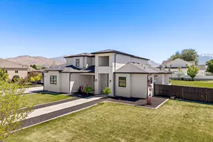 2883 W Parkside Dr N, Lehi, UT 84043 - Photo 2