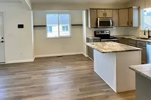 4588 E Evans Dr S, Eagle Mountain, UT 84005 - Photo 28