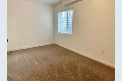 4588 E Evans Dr S, Eagle Mountain, UT 84005 - Photo 36
