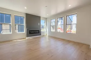 6957 W Gravel Cross Way S, West Jordan, UT 84081 - Photo 2