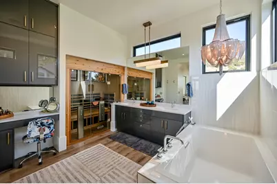 3381 E 9980 S, Sandy, UT 84092 - Photo 50