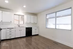 270 S 300 E, Santaquin, UT 84655 - Photo 10