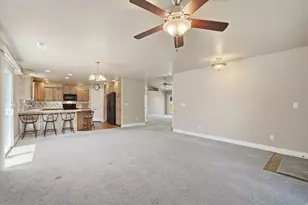 2333 N Garden Ln W, Layton, UT 84041 - Photo 6