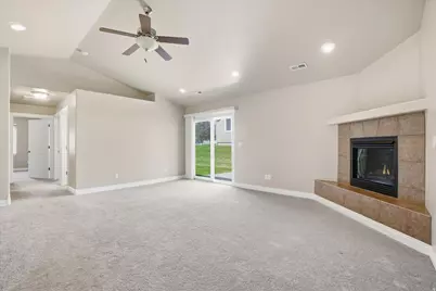 2333 N Garden Ln W #32, Layton, UT 84041 - Photo 12