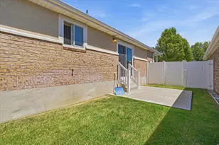 2333 N Garden Ln W, Layton, UT 84041 - Photo 22