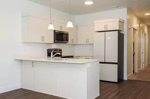 13742 S Hanley Ln, Riverton, UT 84096 - Photo 8
