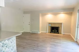 436 Creekside Circle, Murray, UT 84107 - Photo 2