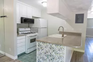 436 Creekside Circle, Murray, UT 84107 - Photo 4