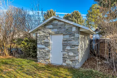 741 E 2200 N, North Logan, UT 84341 - Photo 70