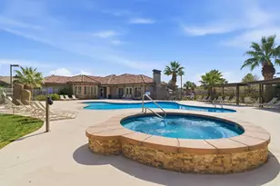 810 S Dixie Dr, Saint George, UT 84770 - Photo 2