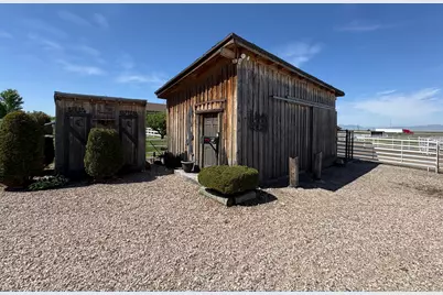 7456 S 950 W, Willard, UT 84340 - Photo 52