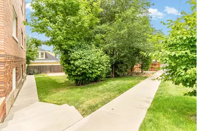 565 N Center St, Salt Lake City, UT 84103 - Photo 4
