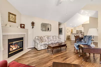 3549 S Villa View Dr #D, West Valley, UT 84120 - Photo 8