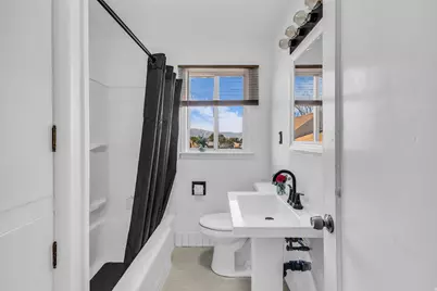 354 S 100 W, Tooele, UT 84074 - Photo 14